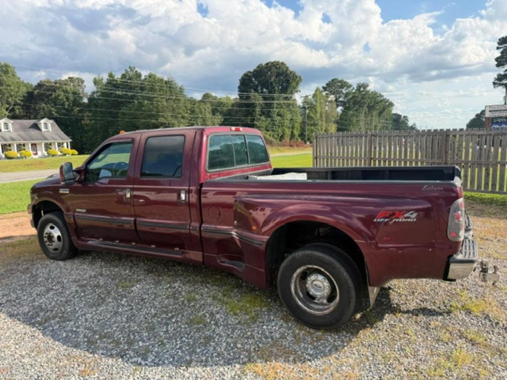 2006 Ford F-350 Super Duty XLT - Photo 6