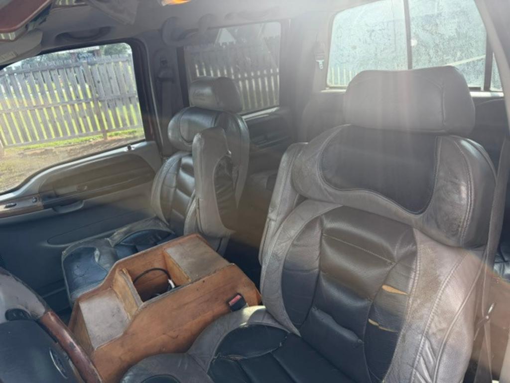 2006 Ford F-350 Super Duty XLT - Photo 7