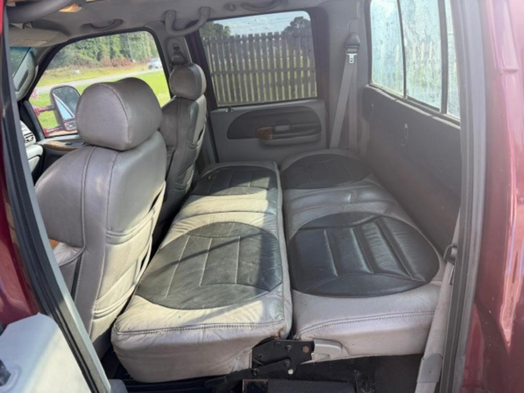 2006 Ford F-350 Super Duty XLT - Photo 9